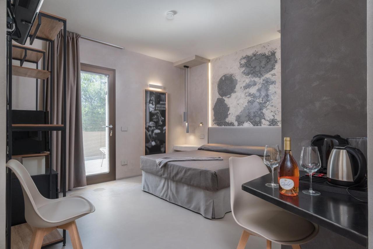 Villa Ilma Luxury Rooms Арцакена Экстерьер фото